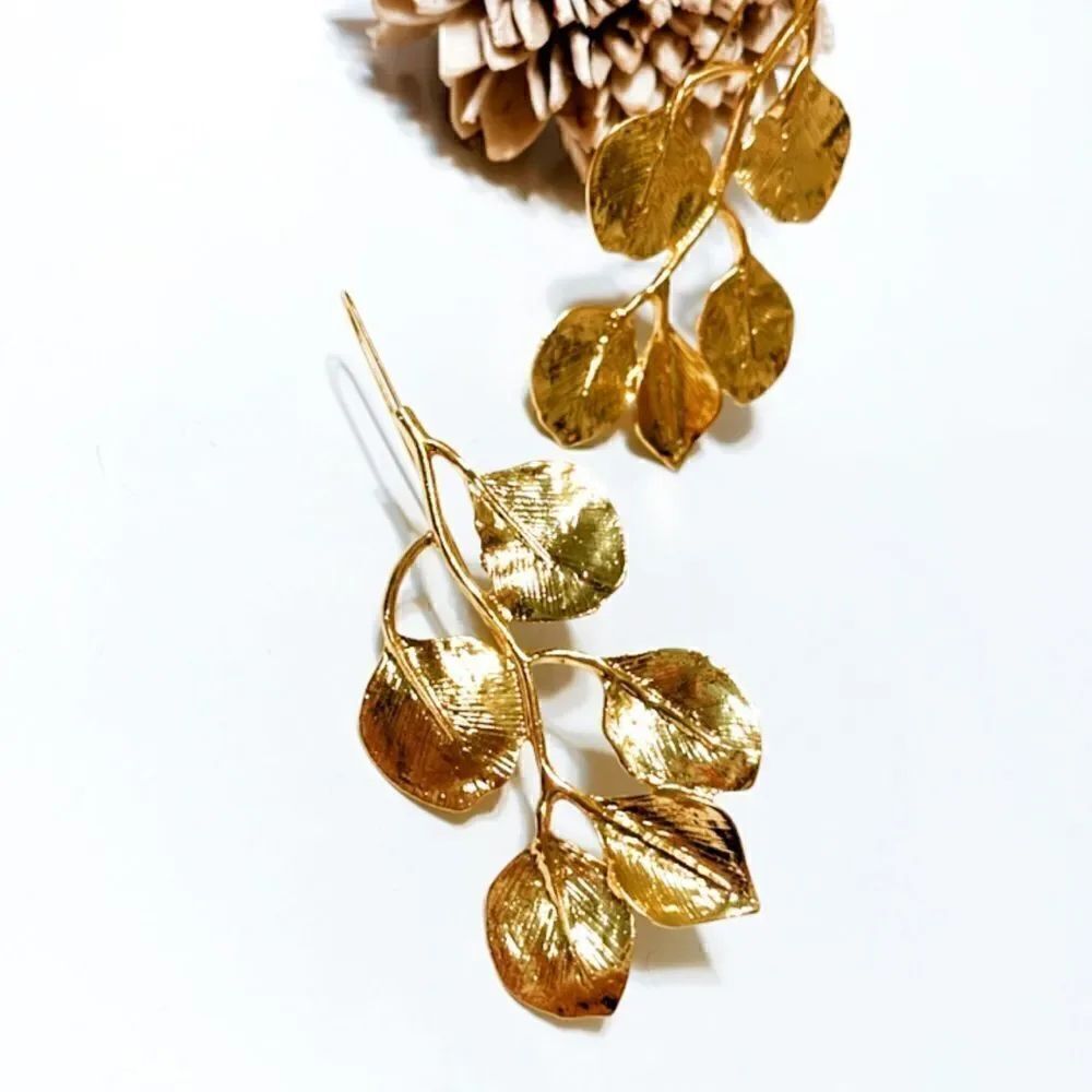 Gold leaf dangle earrings M34 - Picture 4 of 6